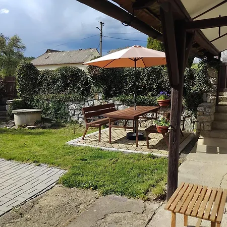 Сasa de vacaciones Podolí U Bouzova